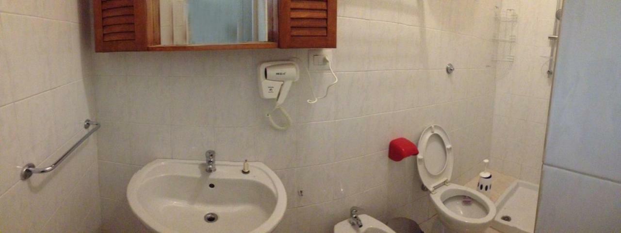 Boutique Oriente Express Hotel Cagliari Eksteriør billede